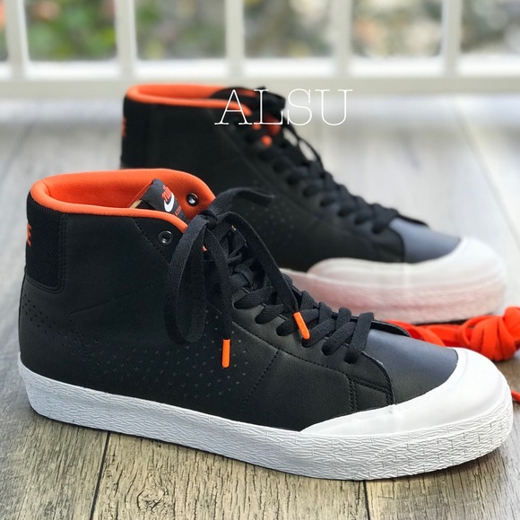 Nike Other - NWT Nike SB Blazer Zoom MID XT Black M AUTHENTIC